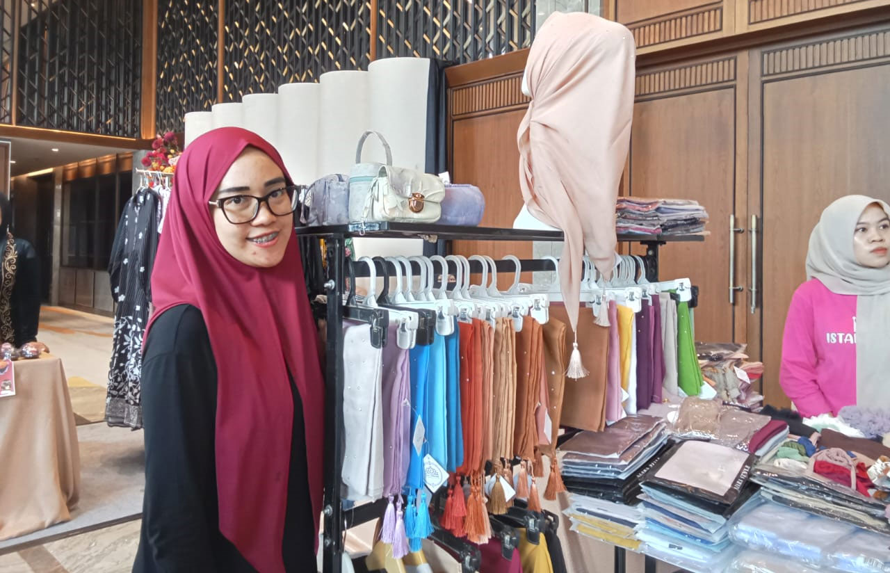 Ikut Kebutuhan Konsumen, Qris BRI Permudah Transaksi di Istana Hijab Palembang