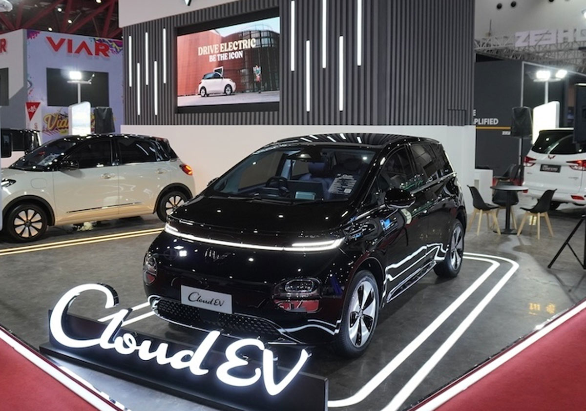 MPV Listrik 7 Penumpang BYD M6 Laku Keras, Wuling Siap Bersaing di Pasar EV Indonesia?