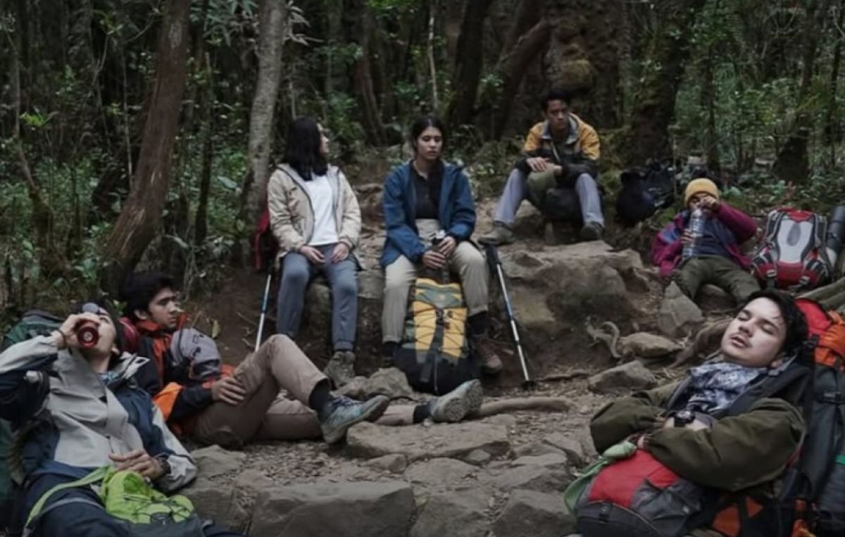 Keren! Petaka Gunung Gede Tembus 2 Juta Penonton dalam 13 Hari, Ini Rahasianya!