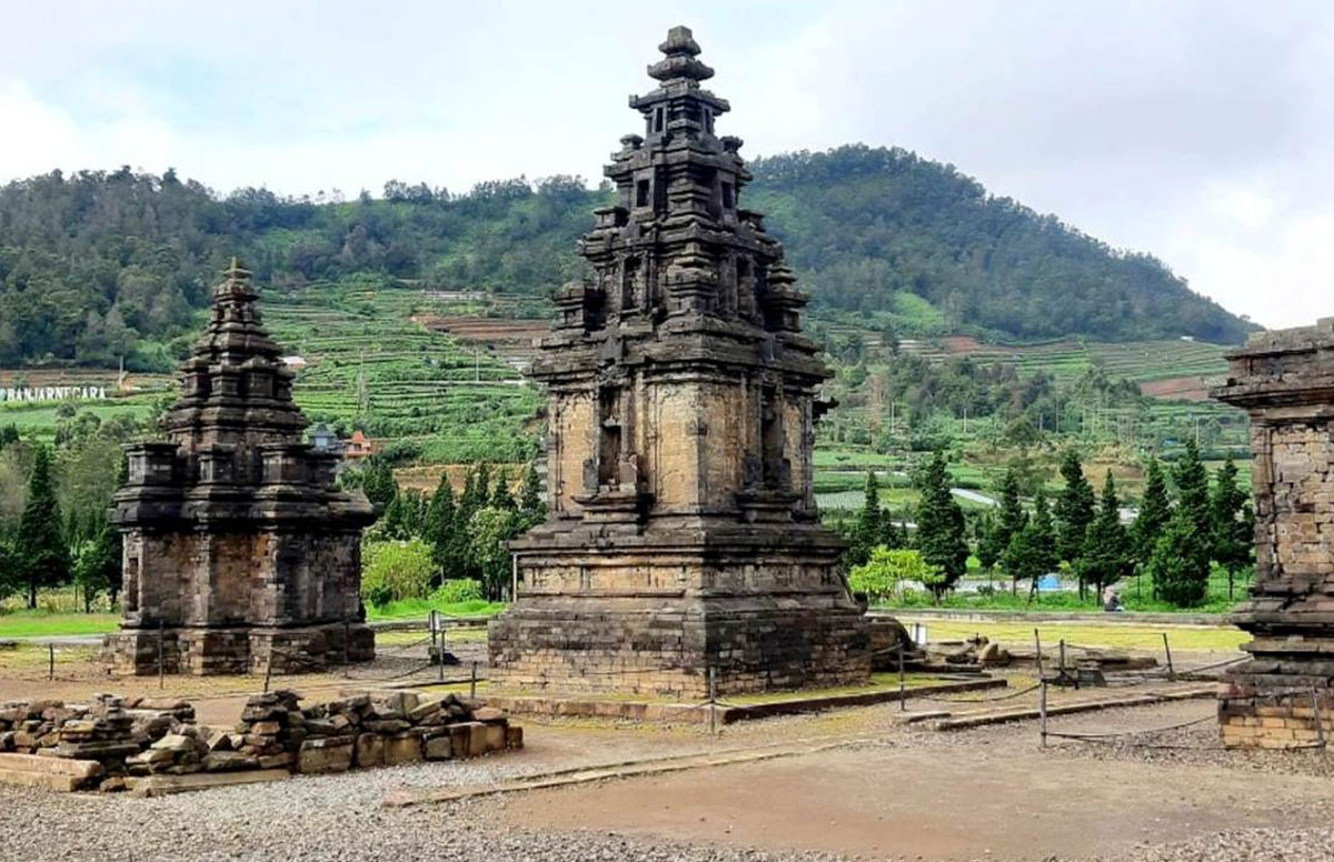 Menguak Keindahan Candi Arjuna, Warisan Sejarah di Dieng