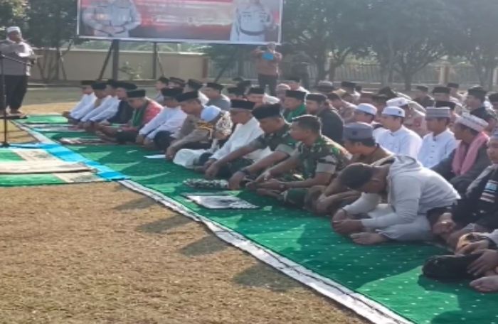 Sholat Istsqa Wabup dan Kapolres Banyuasin Minta Hujan Ditengah Kekeringan