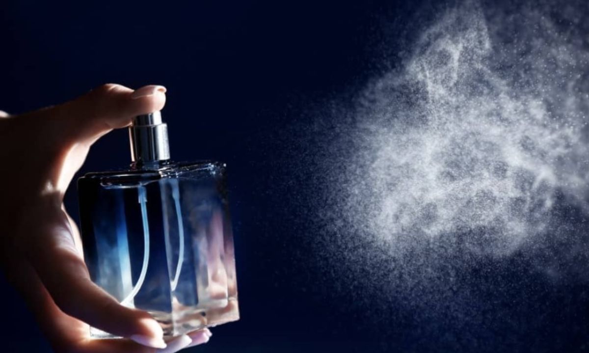 Wanginya Nempel! Panduan Unik Menggunakan Parfum yang Bikin Kesegaran Tubuh Jadi Tahan Lama