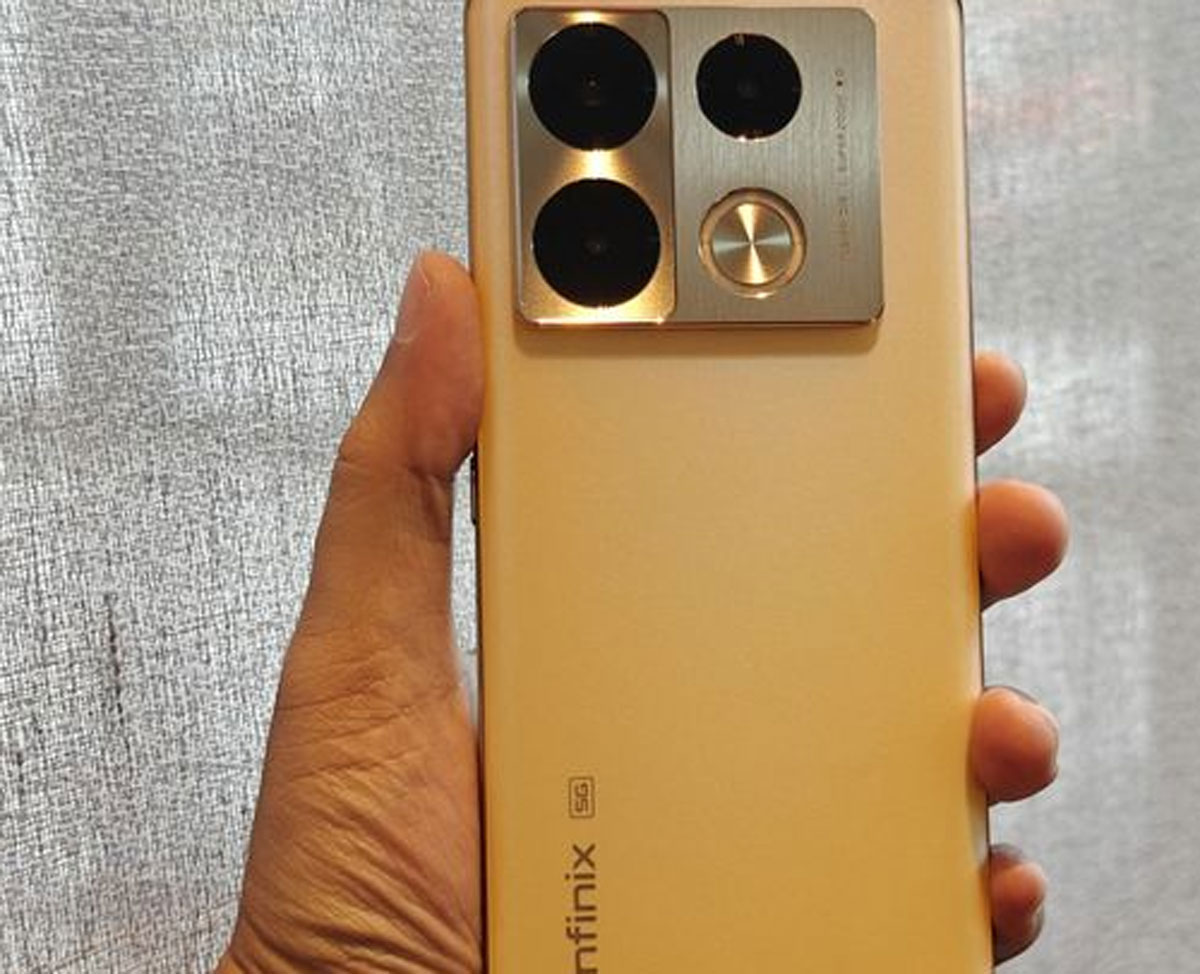 Emas Mewah pada Infinix Note 40: Sentuhan Glamor dalam Genggaman