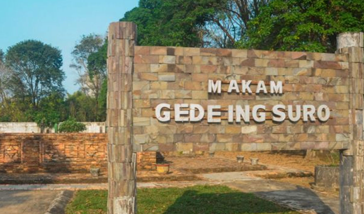 Makam Ki Gede Ing Suro: Jejak Sejarah Palembang yang Sarat Makna