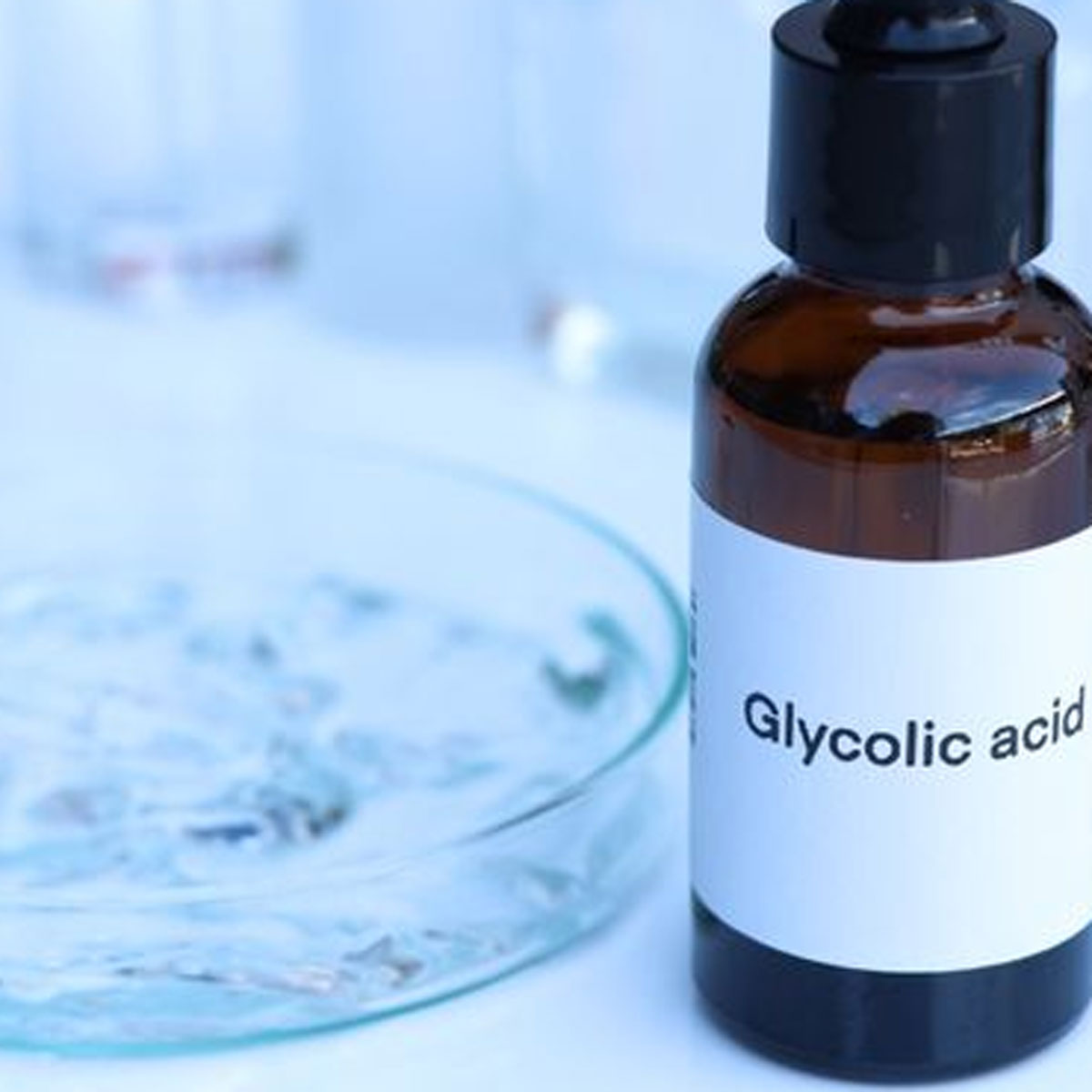 Rahasia Kulit Glowing dan Awet Muda: Manfaat Ajaib Glycolic Acid dalam Skincare