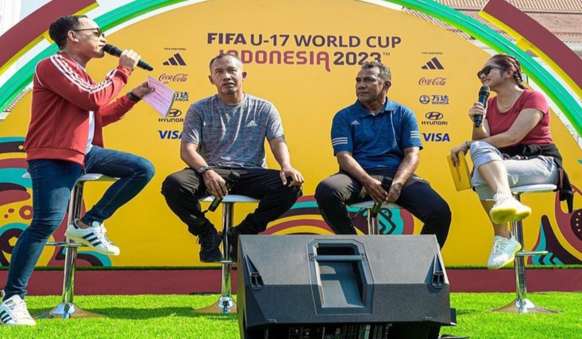 Surabaya Bergairah di Trophy Experience FIFA U-17 World Cup 2023 Siap-siap Saksikan Ajang Spektakuler!