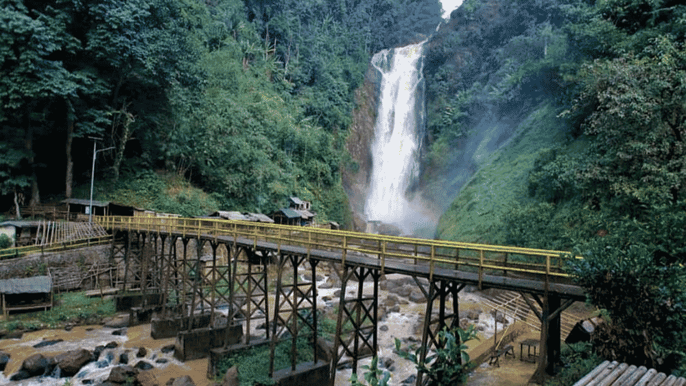 Menikmati Keindahan Alam Air Terjun Bedegung, Permata Tersembunyi Sumatera Selatan