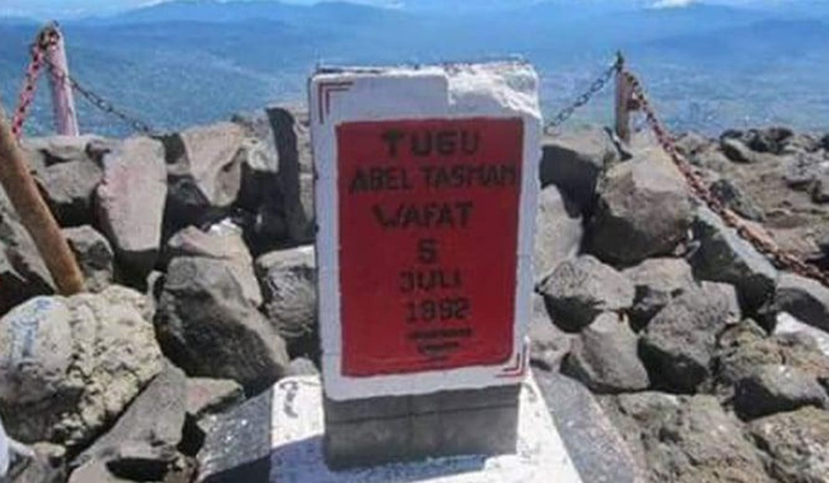 Kisah Pilu! Tugu Abel Tasman Pendaki Gunung Marapi 1992, Penuh Cerita dan ini Kisahnya !