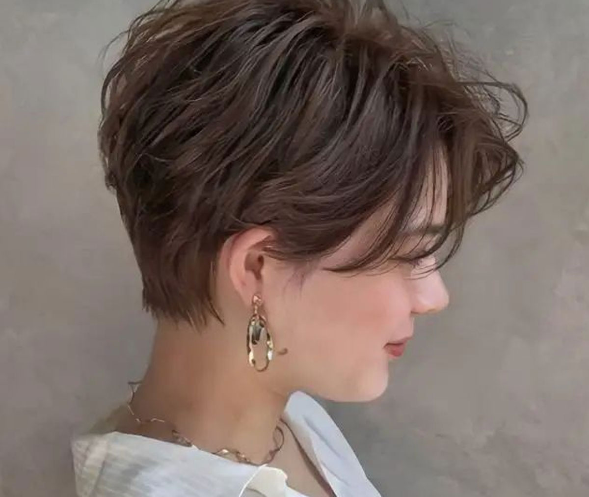 Short Pixie Cut: Pendek tapi Tetap Memikat, Tren Rambut 2025 yang Kembali Menggoda