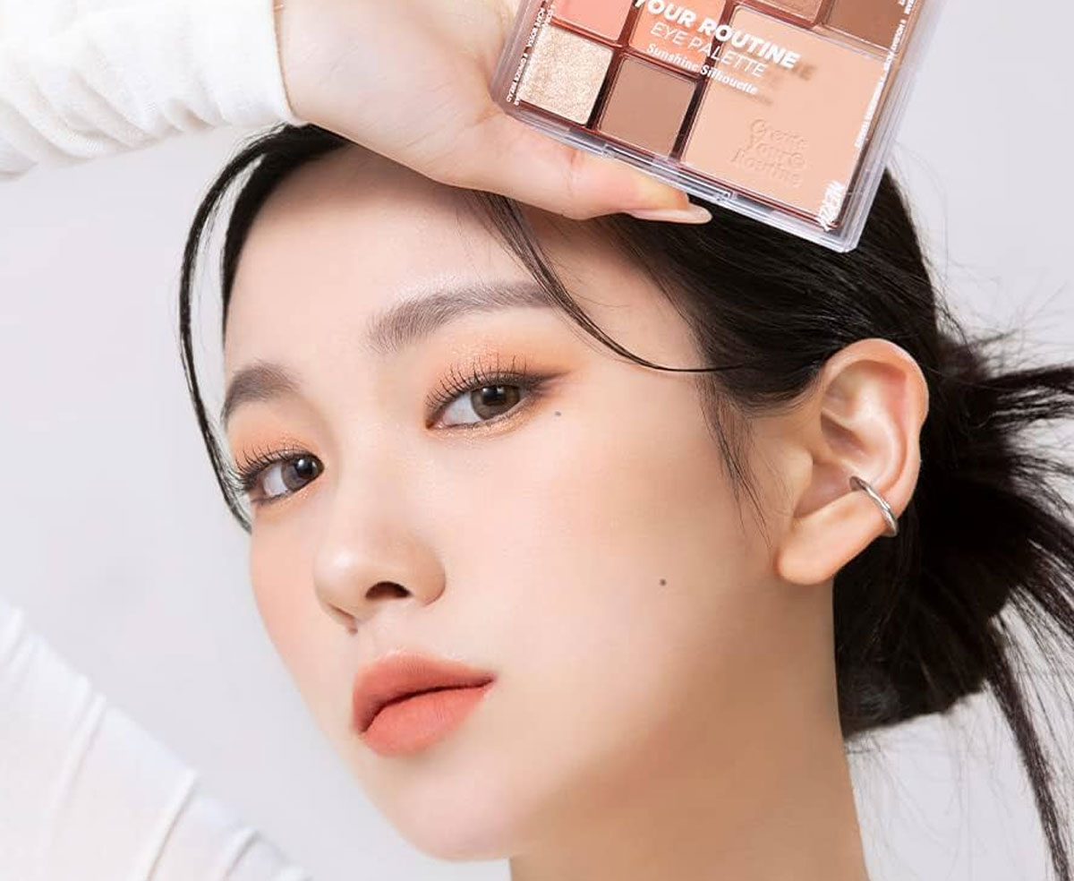 CLIO Pro Eye Palette: Pilihan Premium untuk Riasan Mata yang Memukau