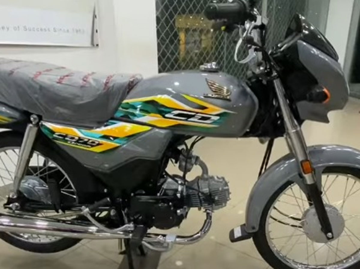 Honda CD-70 Dream 2025: Motor Rp 8 Juta yang Mampu Tempuh 100 KM Hanya dengan 1,5 Liter Bensin