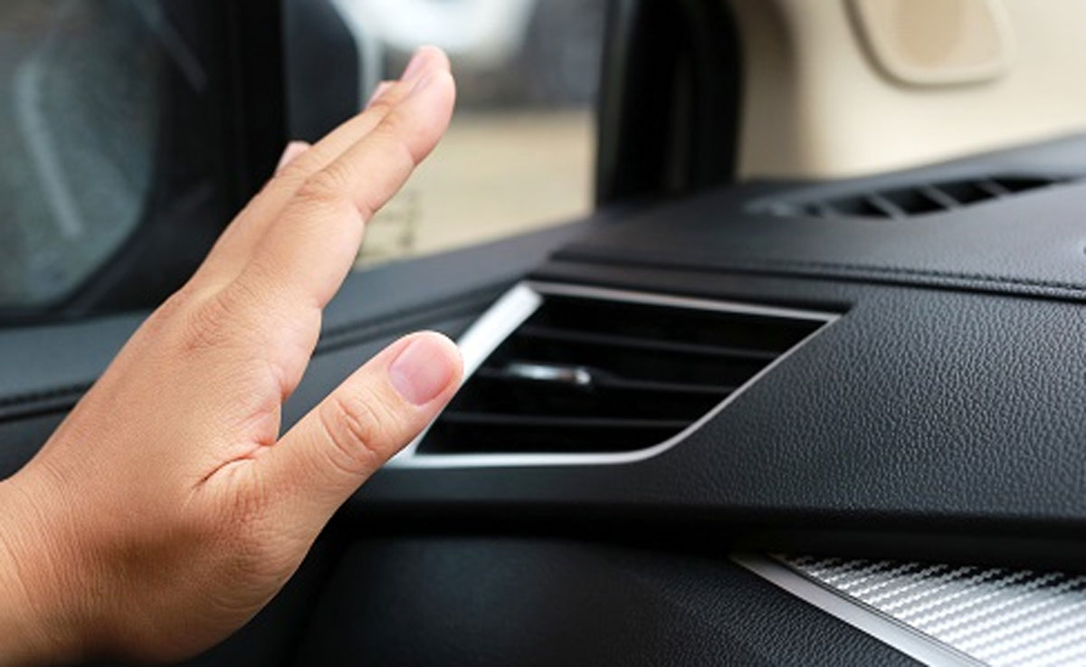 Tips Menghemat Biaya Perbaikan AC Mobil Tidak Dingin di Bawah Rp400 Ribuan
