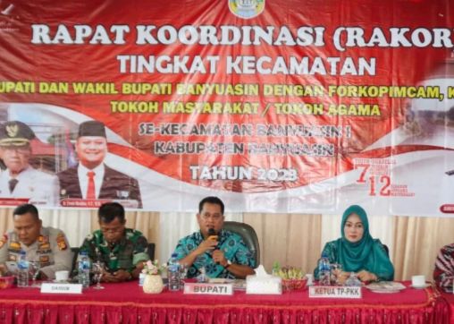 Bupati Banyuasin Tegaskan Komitmen Program 'Banyuasin Bangkit, Adil Dan Sejahtera' dalam Rakorcam Banyuasin I