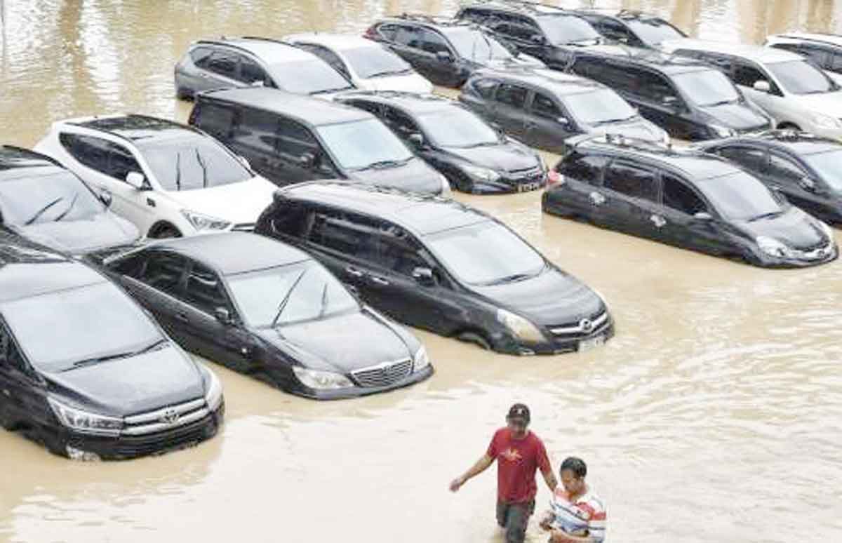 Bekasi Lumpuh Diterjang Banjir! 8 Kecamatan Terendam, Simak Kondisi Terkini