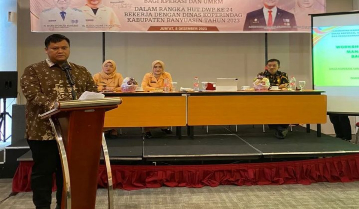 Sekretaris Daerah Ir. Erwin Ibrahim Ajak Perempuan Produktif melalui Pelatihan Wirausaha IKM