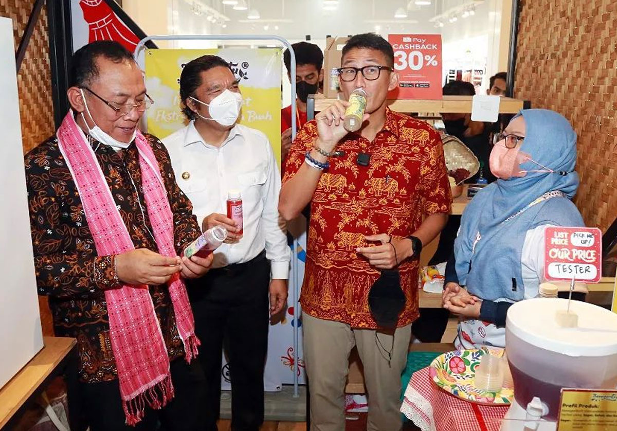 Naik Kelas Berkat LinkUMKM BRI: Kisah Ilma, Guru Kimia yang Sukses Jadi Produsen Minuman Herbal di Serang