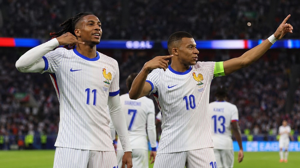 Mbappé Samai Prestasi Messi, Tapi Michael Olise Jadi Man of the Match