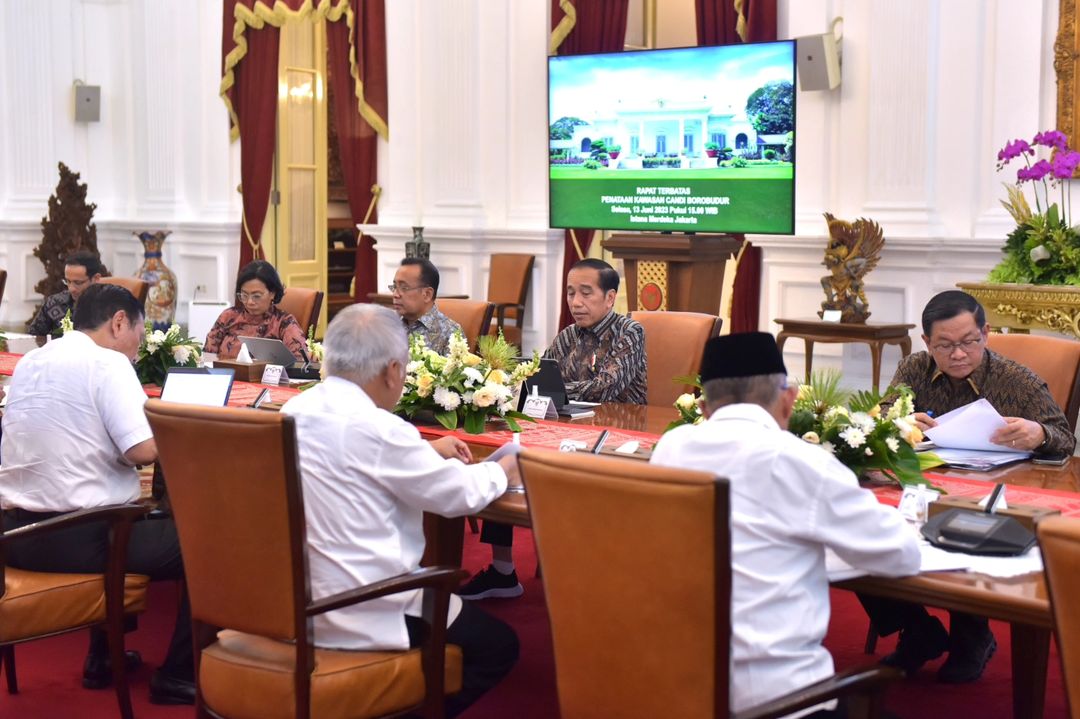 Presiden Jokowi Usulkan Candi Borobudur Dikelola Entitas Tunggal