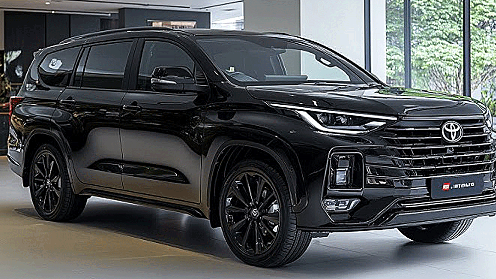 Innova Reborn Facelift A/T Terbaru: Masih Diesel, Masih Raja Jalanan, Kini Terasa Lebih Dewasa