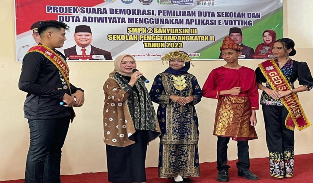 Merry Hani Rustam Ikuti Momentum Pemilihan Duta Sekolah dan Duta Adiwiyata di SMP 2 Banyuasin III