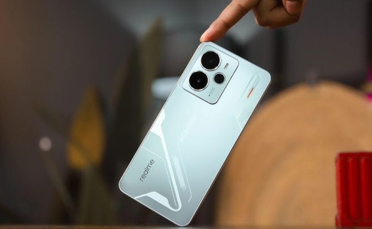 7 Match Nonstop di 90FPS, Realme 14 5G Sukses Taklukan Simulasi Turnamen Pro!