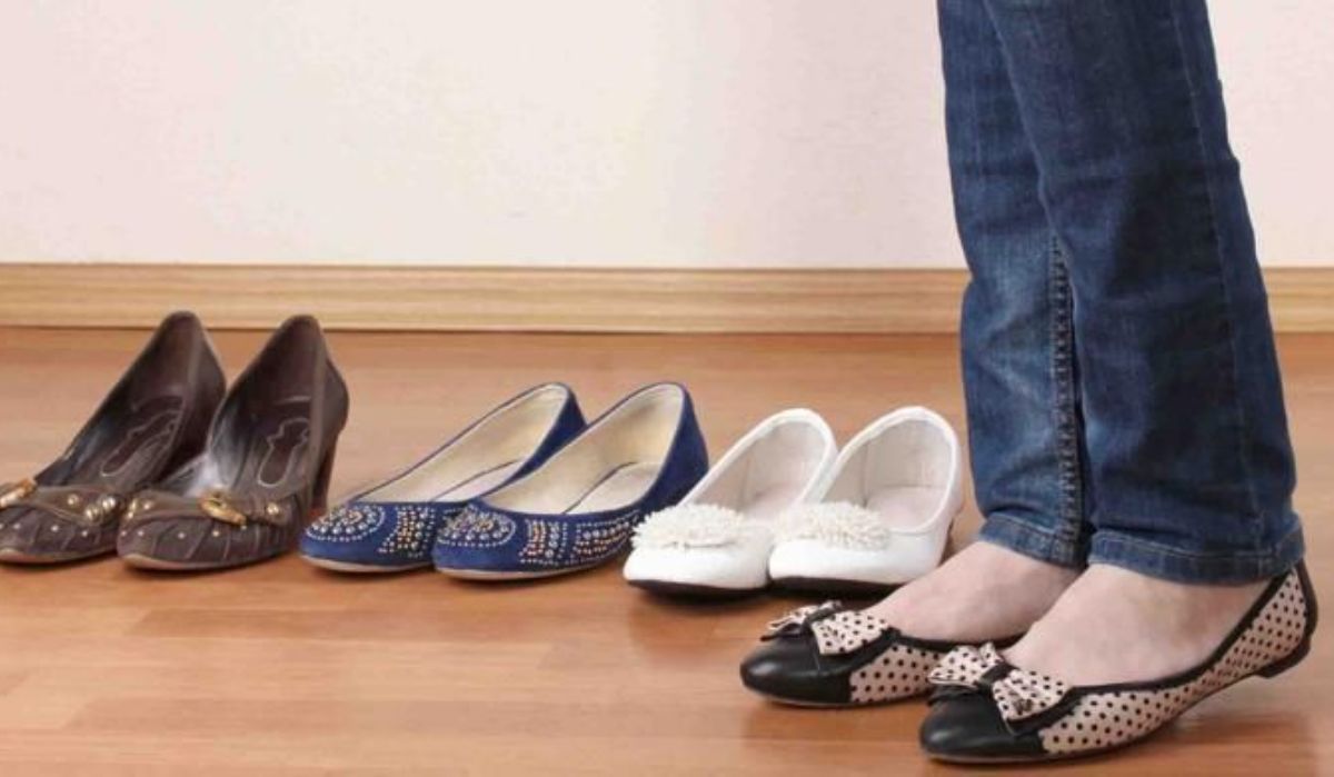 Intip Yuk! Sepatu Flat: Pilihan Serba Guna untuk Skinny Jeans, Dari Santai Hingga Formal!