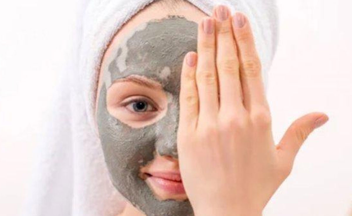 Bye-Bye Komedo! 3 Rekomendasi Clay Mask Charcoal Lokal di Bawah Rp20 Ribu untuk Kulit Bersih dan Halus