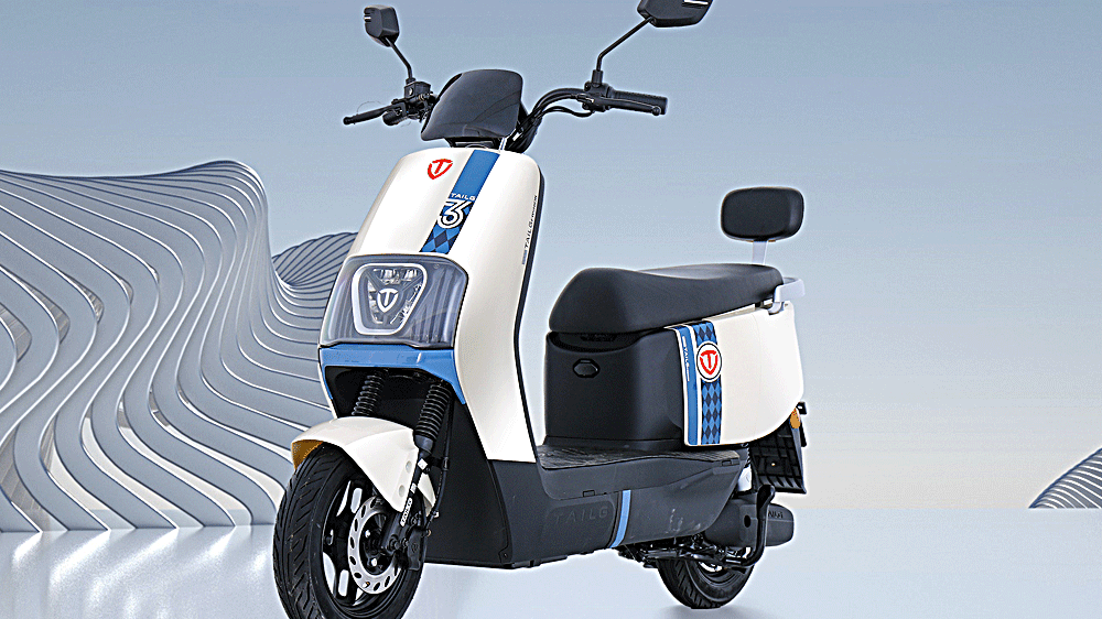 TAILG GT 51 Skutik Listrik Premium Pesaing NMAX dan PCX? Intip Keunggulan Fitur Andalannya!