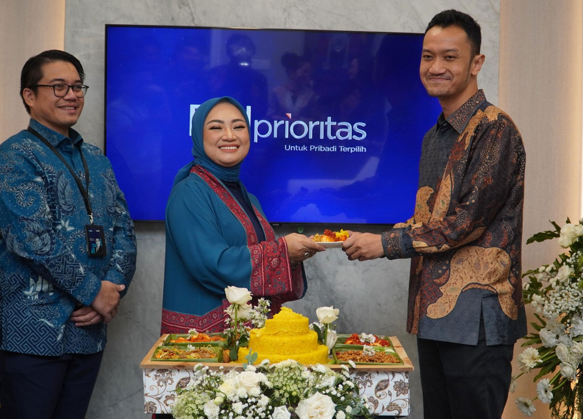 BRI Resmikan Sentra Layanan Prioritas di Cirebon, Tunjukkan Komitmen Perkuat Layanan Premium di Seluruh Indone