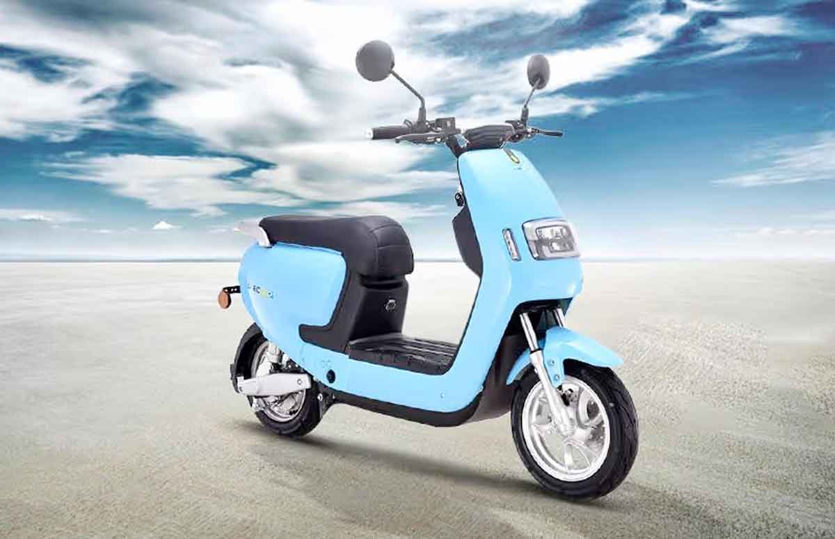 ECGO 2: Motor Listrik Murah Rasa Premium, Siap Ngacir di Jalanan Kota!