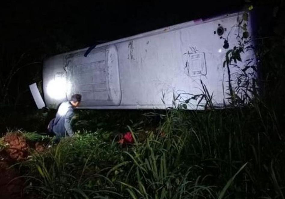 Polisi Sukses Evakuasi Bus yang Terjun ke Jurang di Lahat-Bengkulu, Seluruh Penumpang Selamat