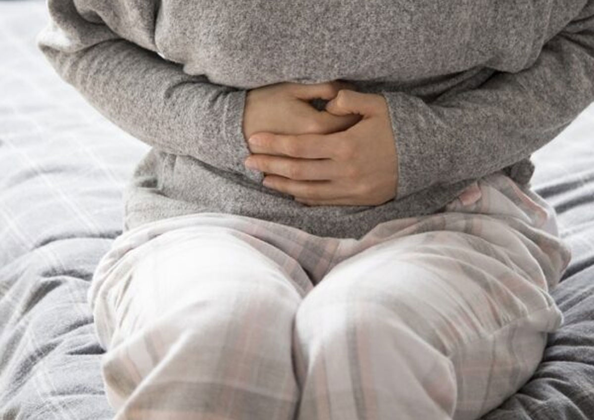 Jangan Panik! Begini Cara Atasi Perut Kembung Saat Menstruasi