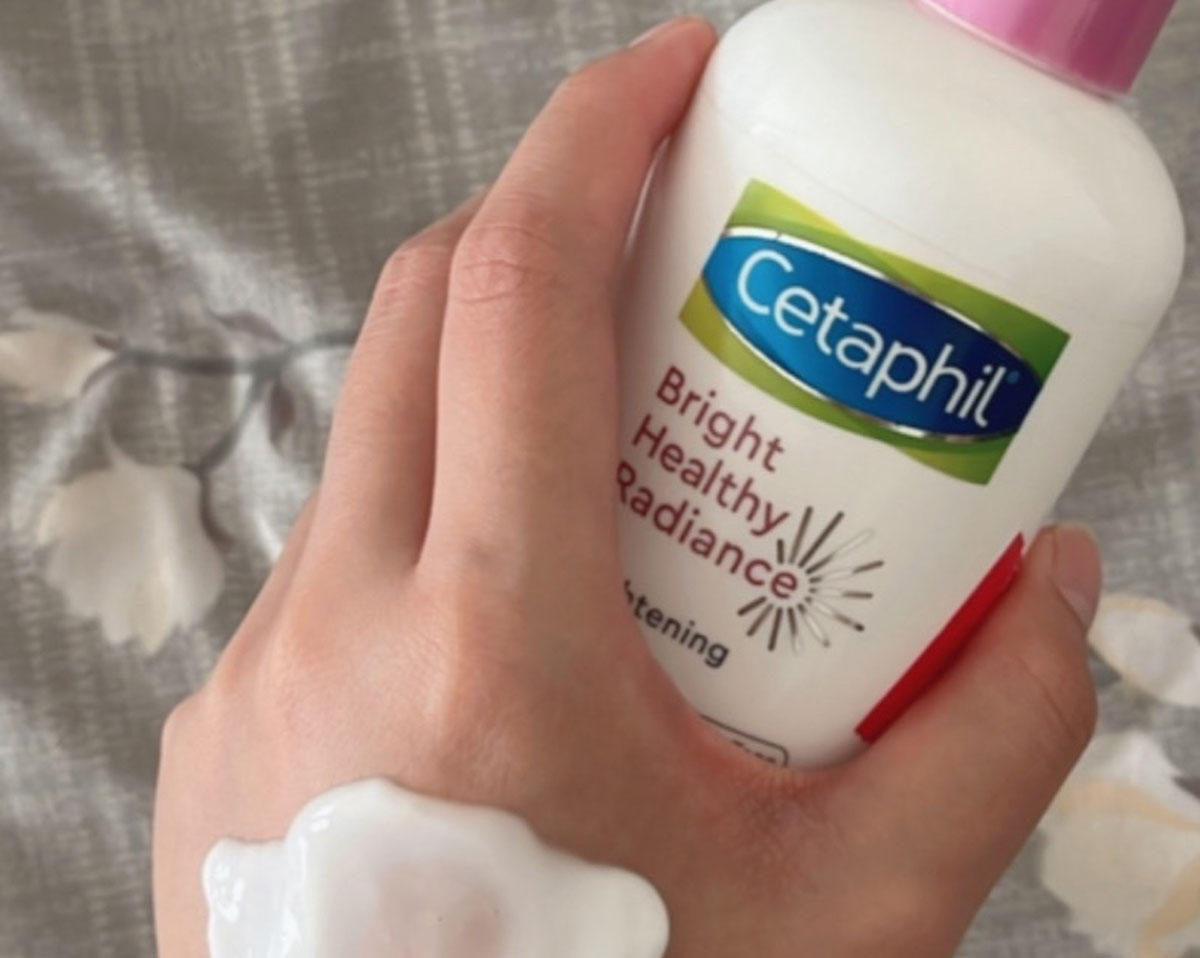 Cetaphil Bright Healthy Radiance: Handbody Premium untuk Kulit Sensitif dan Cerah