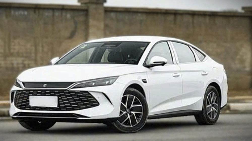 BYD Qin L DM-i Resmi Meluncur: Sedan Hybrid Rp 200 Jutaan dengan Fitur Premium, Siap Libas Geely Galaxy A7!