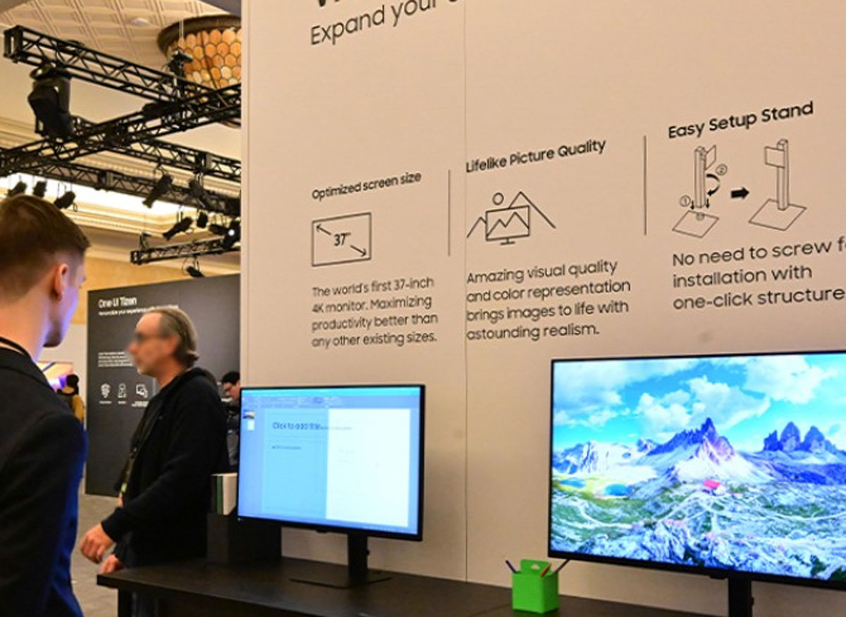 Samsung Hadirkan Inovasi AI untuk Menyulap TV Jadi Sahabat Sehari-Hari