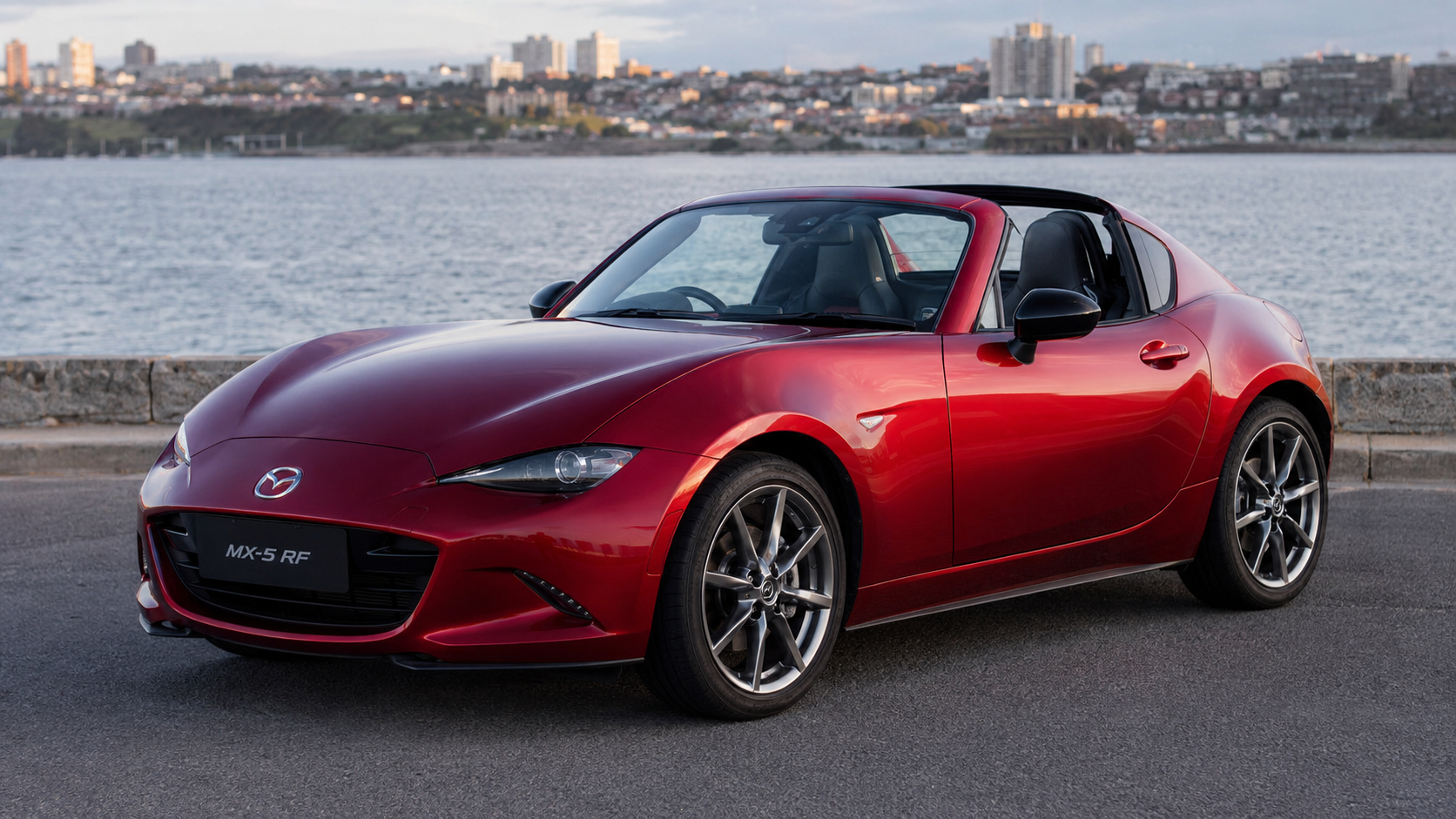Mazda MX-5 RF: Roadster Sporty dengan Harga dan Spesifikasi Terbaru