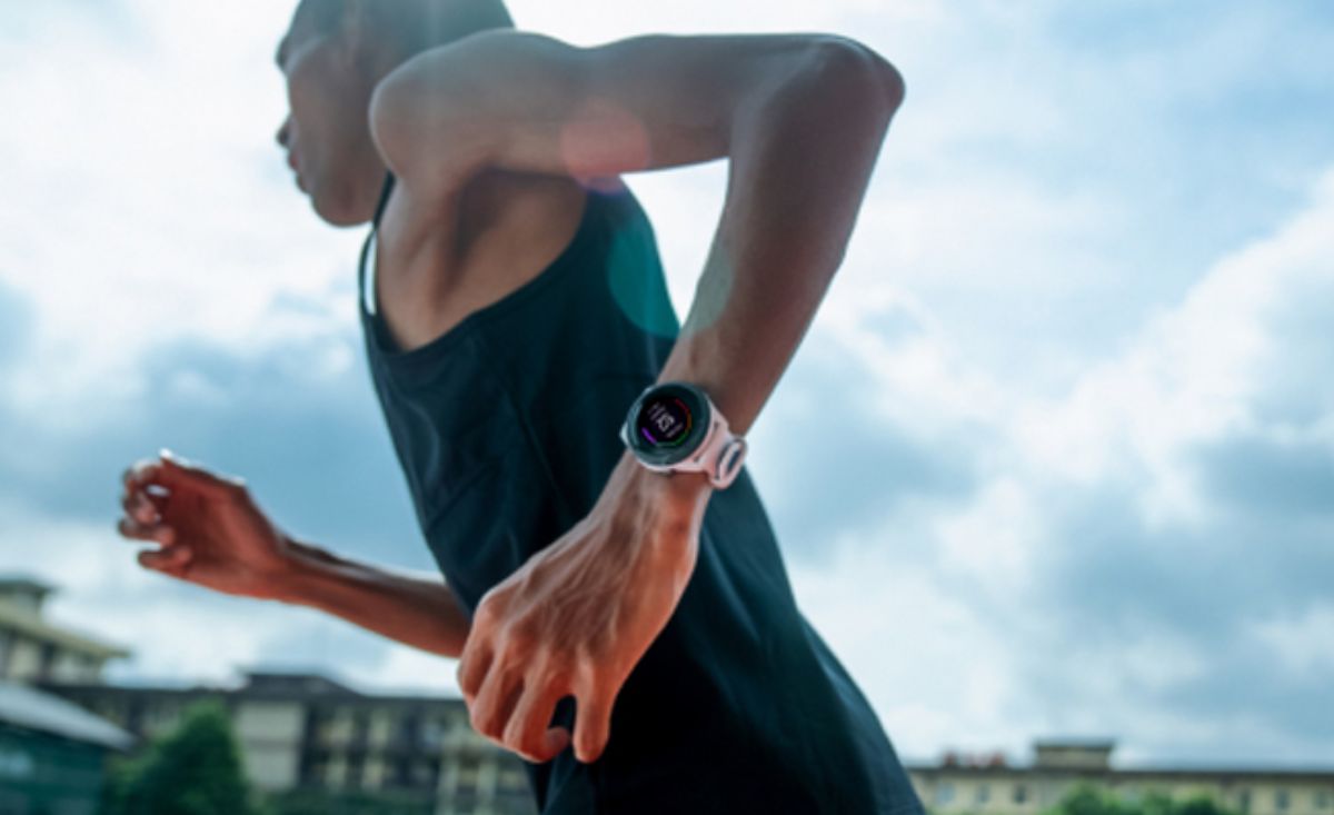 Pilih Smartwatch Garmin Sesuai Gaya Hidupmu: Untuk Pelari, Pendaki, atau Profesional Aktif?