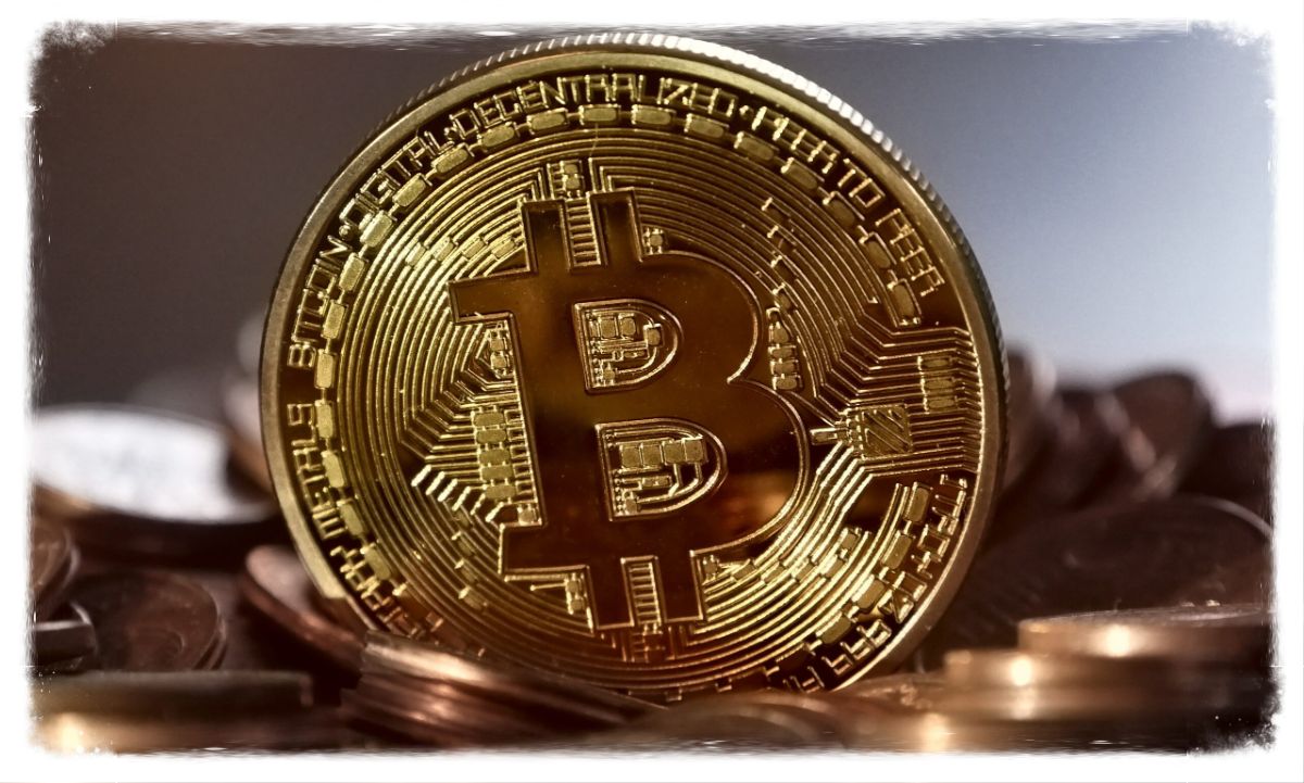 Bitcoin (BTC) Bergegas ke Puncak US$44.000! Antisipasi Spot ETF Menyulut Optimisme