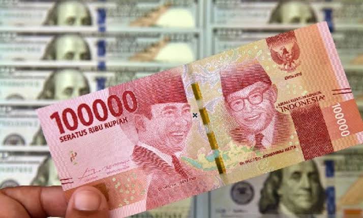 Rupiah Menguat Signifikan ke Rp15.371/USD; Lompat ke Level 2,5 Bulan Tertingginya