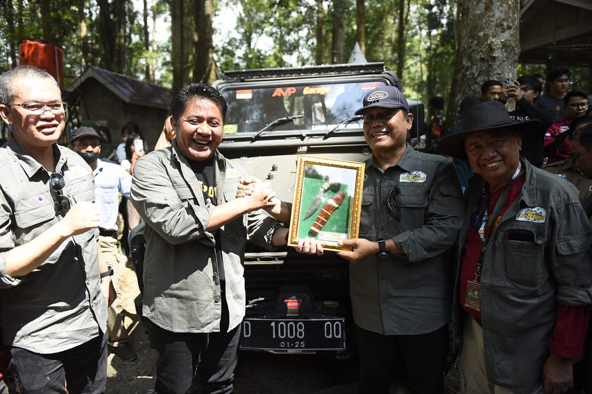 ILRU 6 Sumsel: Land Rover Menjelajahi Kota Pagaralam dengan Keindahan Alam yang Membahana