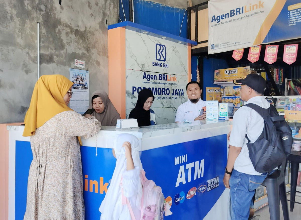 AgenBRILink Dekatkan Akses Layanan Keuangan bagi Petani di Kabupaten Gowa