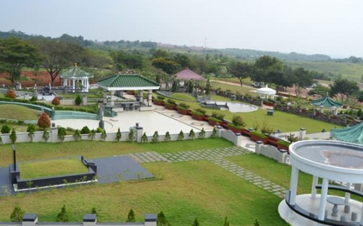 Lestari Memorial Park: Pemakaman Modern Berkonsep Taman Pertama di Indonesia