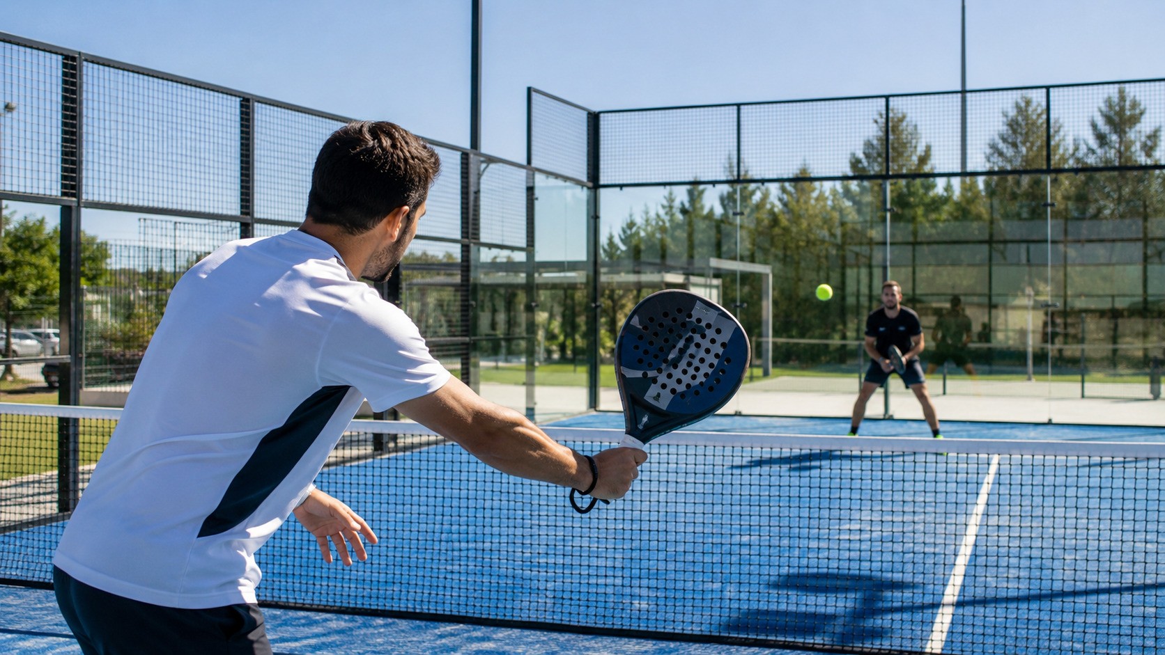 Bukan Tenis, Bukan Squash: Kenapa Padel Jadi Olahraga Favorit Baru?