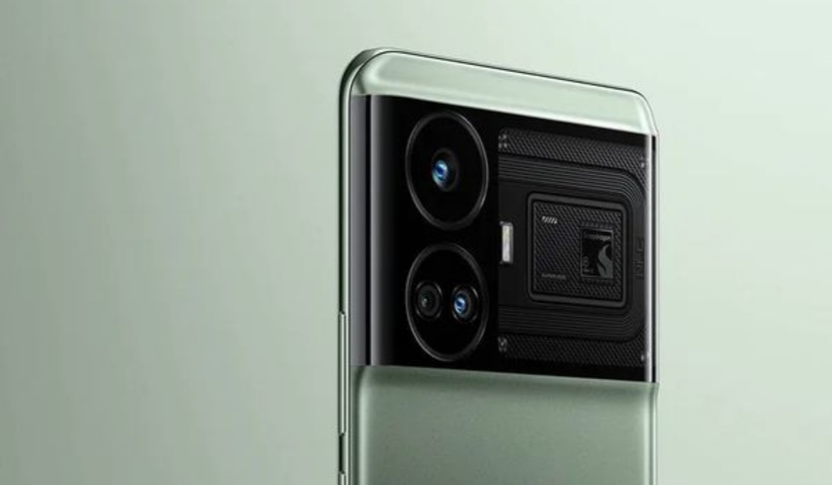 Realme GT NEO 6 Kamera Stabil 50MP & Lensa Ultra-Wide untuk Pengambilan Foto Luas dan Bokeh Indah!