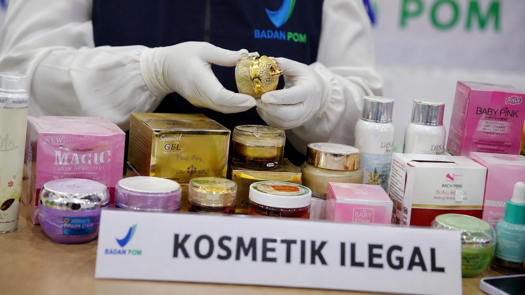 BPOM Bongkar Peredaran Kosmetik Ilegal, Ini Dampaknya bagi Kesehatan Kulit