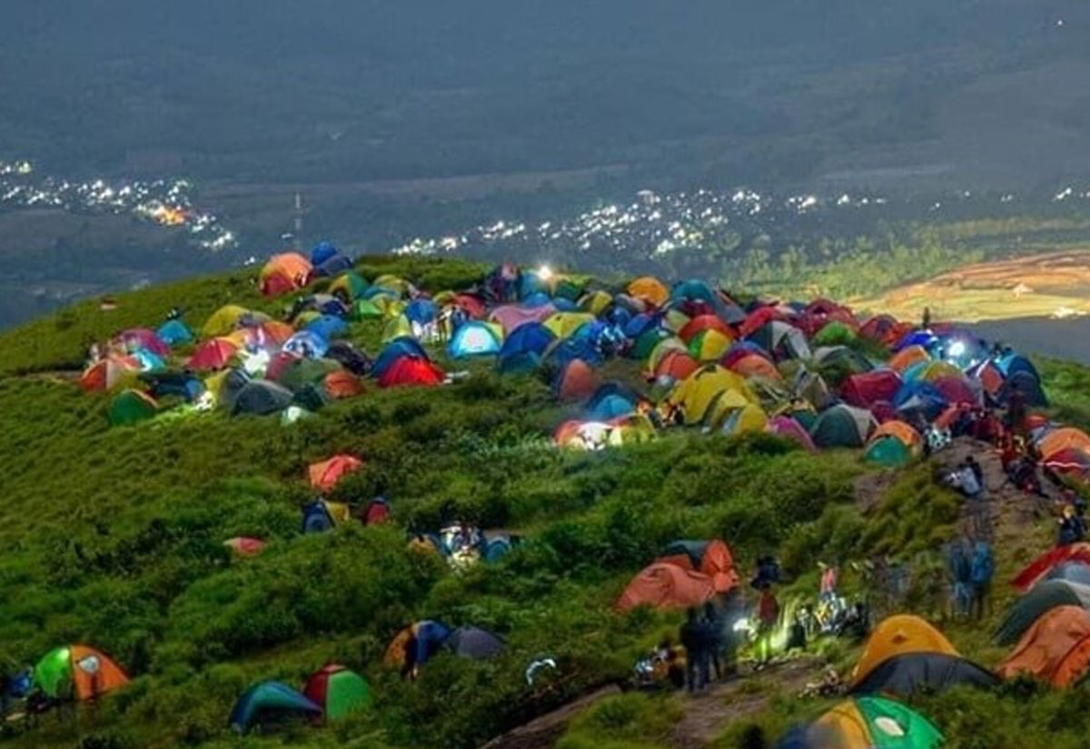 Bukit Besak: Surga Tersembunyi di Lahat dengan Panorama Menakjubkan