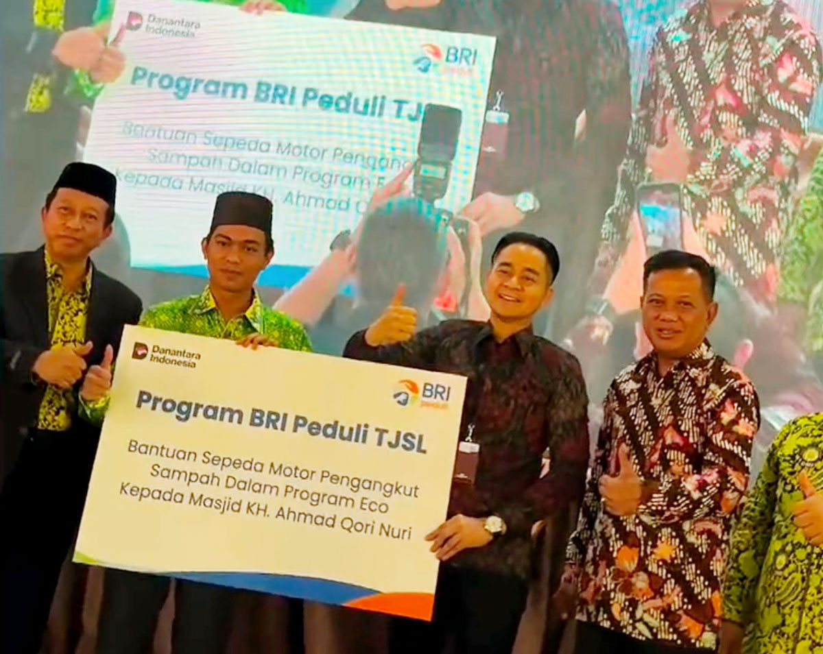 TJSL BRI Peduli, Bantu Motor Pembersih Sampah dan Dukung Program ECO Masjid