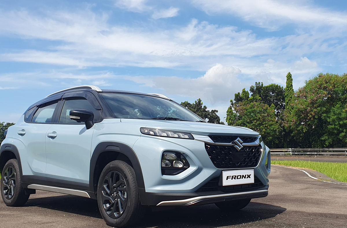 Suzuki Fronx: SUV Kompak Bergaya Coupe dengan Pilihan Warna yang Bikin Jatuh Hati