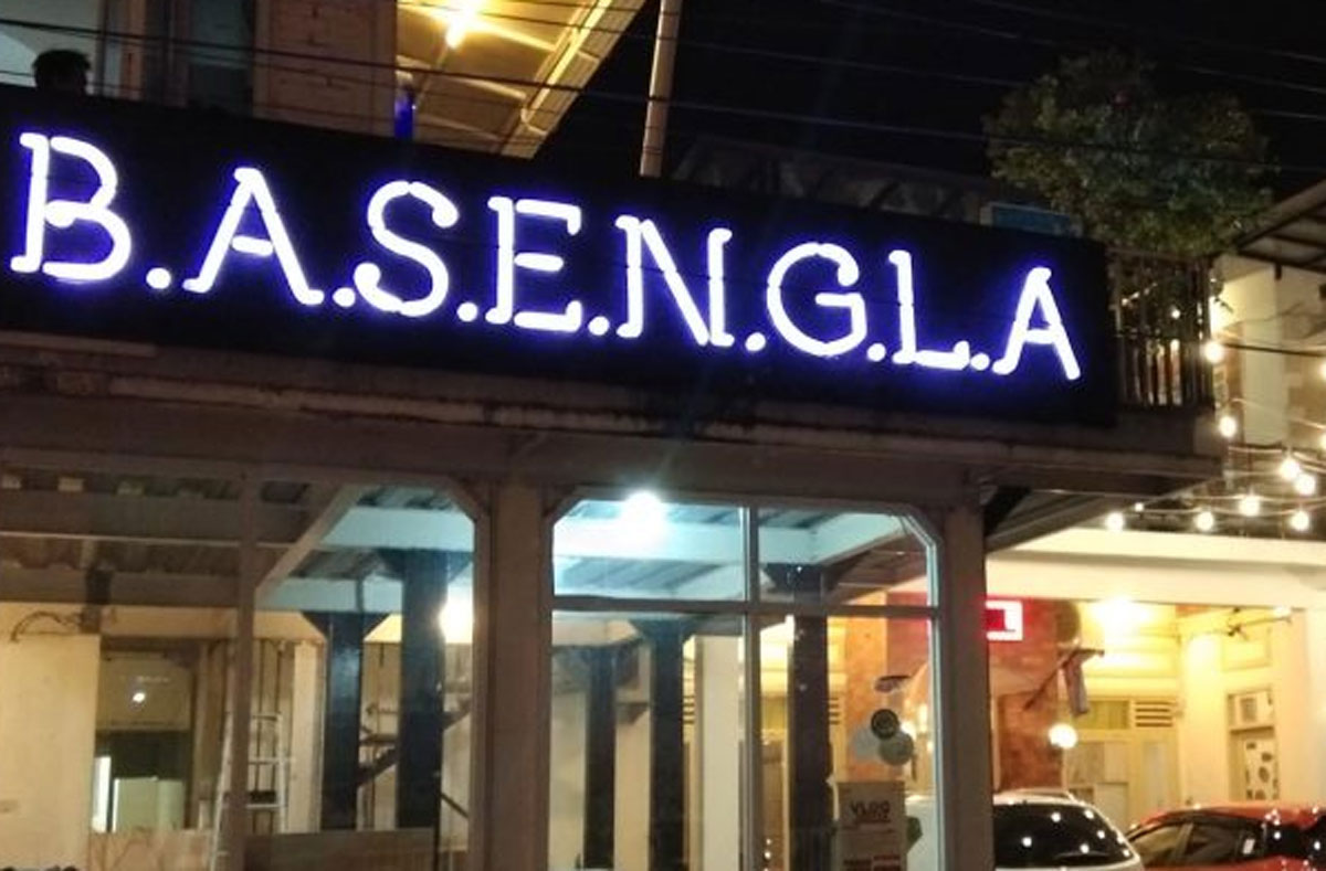 Basengla Cafe: Nikmati Sensasi Kopi Susu dan Hidangan Lezat di Palembang