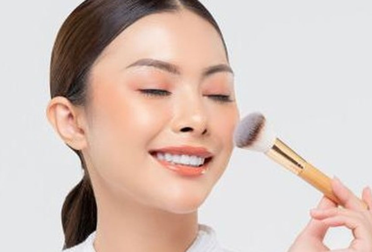 Ciptakan Tampilan Wajah Ideal dengan Blush On Sesuai Warna Kulitmu